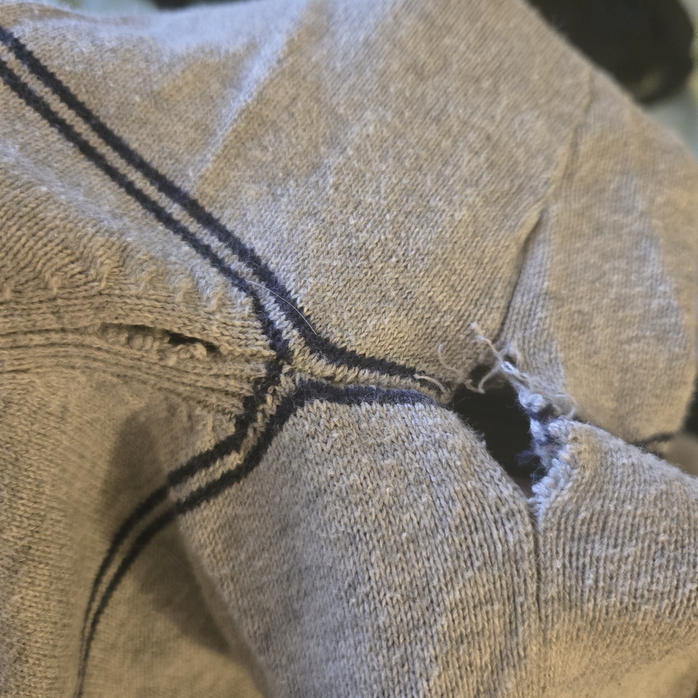 Izod‎ Gray V-Neck Sweater with Dark Stripes - Picture 7 of 8